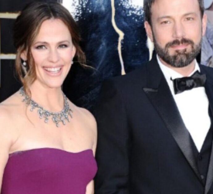 “Jennifer Garner pensa che il suo ex marito, Ben Affleck, dovrebbe rimanere single per un po’ di tempo”: le indiscrezioni pubblicate da Page Six