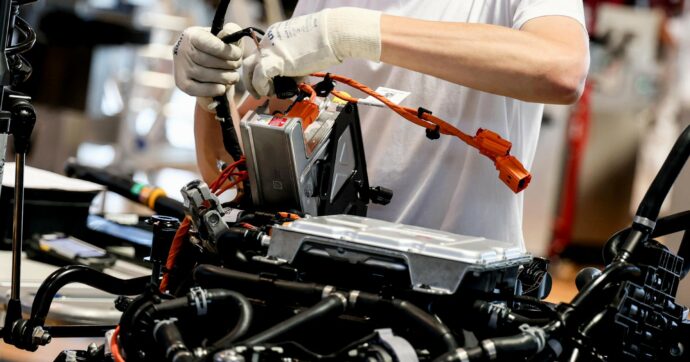 Ok al dl Salari svuotato: il governo prepara nuovo attacco ai lavoratori