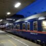 Copertina di Guerre e crisi energetica, i treni notturni da opportunità a occasione mancata: pesano pedaggi, sussidi insufficienti e troppi aiuti al traffico aereo