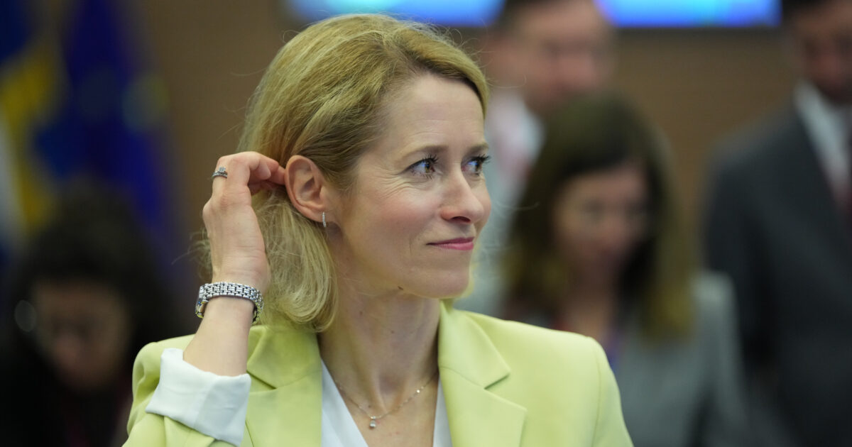Financial Times: “Francia e Germania vogliono sman