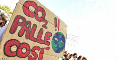Copertina di Meloni, sconfitta sulla revisione delle quote Ue di emissione, attacca i “burocrati”: “Ribaltano le decisioni del Consiglio”