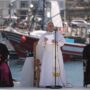Copertina di Papa Leone XIV parla ai migranti dal “porto della vergogna” delle Canarie: “La dignità umana non ha un passaporto”