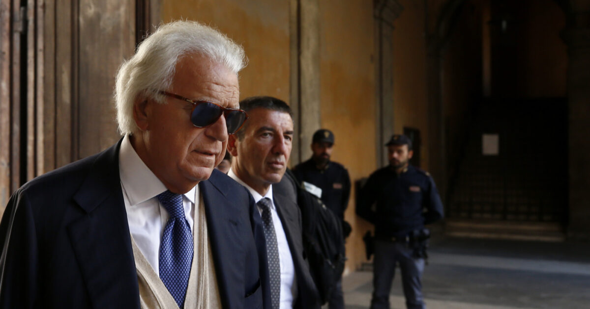 appalti anas denis verdini rinviato a giudizio per corruzione il figlio tommaso patteggia due anni e dieci mesi da Ilfattoquotidiano.it appalti anas denis verdini rinviato a giudizio per corruzione il figlio tommaso patteggia due anni e dieci mesi