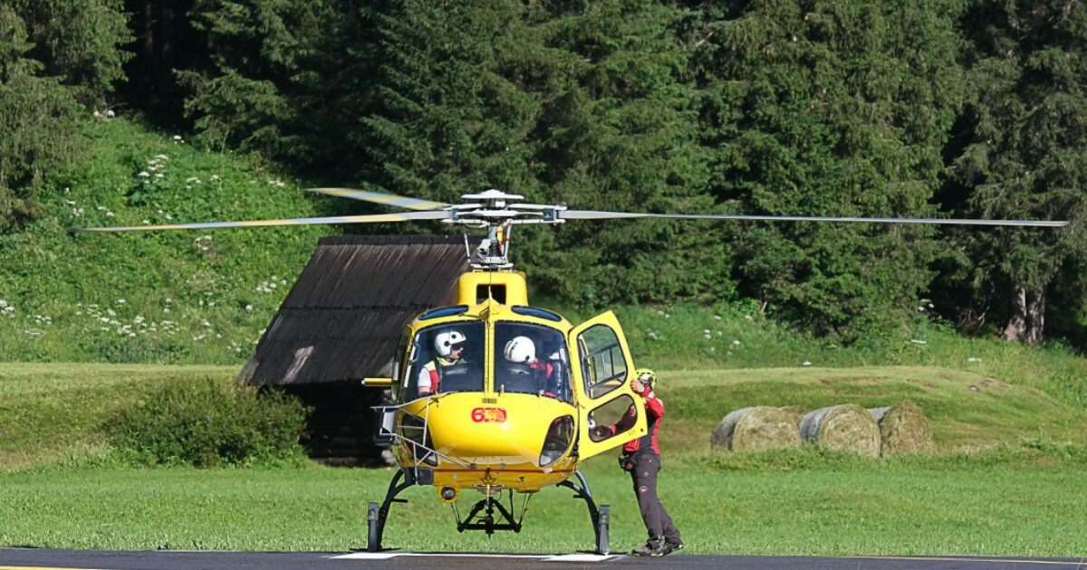 tra alpinisti sono morti precipitando dalla parete nord del gran paradiso due sono italiani da Ilfattoquotidiano.it tra alpinisti sono morti precipitando dalla parete nord del gran paradiso due sono italiani