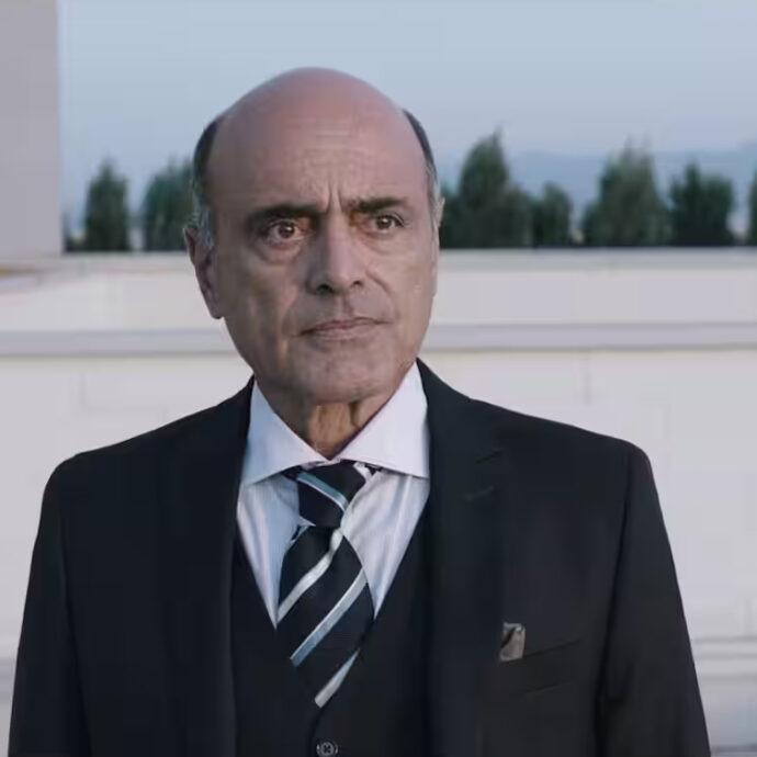È morto Claudio Spadaro, l’agente dei servizi segreti Pigreco nella serie tv “Romanzo criminale”. Era tornato a Taranto per affrontare il tumore