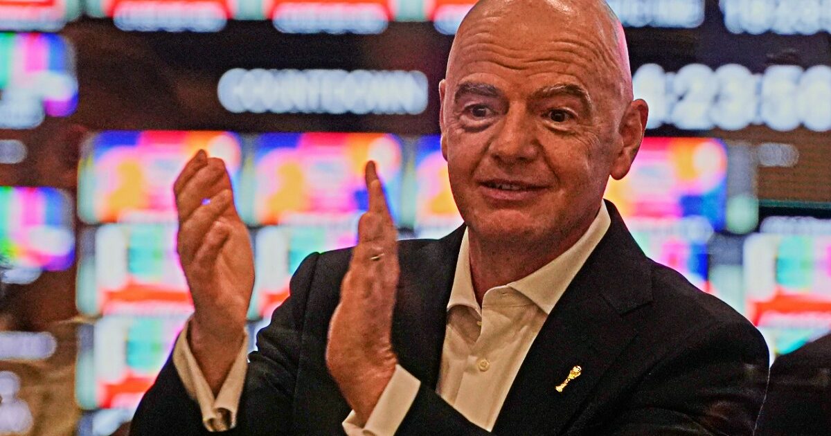 https://st.ilfattoquotidiano.it/wp-content/uploads/2026/06/12/infantino-mondiali-sfotte-italia-1200x630.jpg