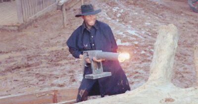 Copertina di Torna “Django”,     dal 1966 il western  è salito a leggenda