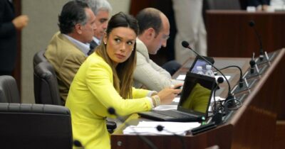 Copertina di Nicole Minetti, il tribunale “prende atto” della grazia del Quirinale: sospesa l’esecuzione della pena di 3 anni e 11 mesi