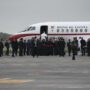 Copertina di Tenerife, problema tecnico per il volo di rientro del Papa: Leone XIV tornerà con l’aereo di re Felipe VI