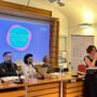 Copertina di Diritti in Italia, così dieci anni di “imbuto legislativo” hanno bloccato le riforme: “Politica incapace di tradurre le domande sociali”