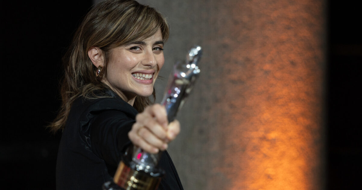 “A 20 anni ho interpretato un cadavere, esperienza traumatica. Una delle più grandi delusioni della mia carriera? La mancata nomination per ‘Suburra’”: parla Greta Scarano