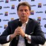 Copertina di Tassa sui grandi patrimoni, Conte ribadisce il no. Appendino a favore: “Riguarderebbe una ristrettissima élite di super Paperoni”