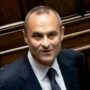 Copertina di Intervista a Enrico Costa (FI): “Ora tocca alla prescrizione. E i giudici devono pagare”
