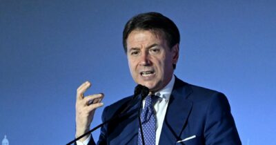 Copertina di Conte: “Dico no  alla patrimoniale, io la buttai via”