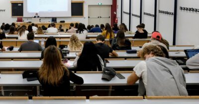 Copertina di La propaganda contro il Rdc  nei test d’accesso a La Sapienza