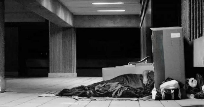 Censimento dei senza fissa dimora, gli esperti bocciano il conteggio Istat: “Così si torna indietro di trent’anni”