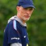 Copertina di Colpo grosso ai Mondiali, svaligiato il furgone dell’Inghilterra: spariti scarpini, palloni e le lavagne tattiche del ct Tuchel