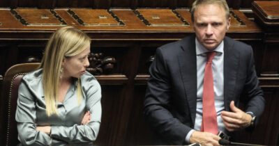 Copertina di Caccia, la riforma “spara-tutto” arriva in Senato: bocciata dall’Ue e ora pure dal Consiglio d’Europa, perché la legge è “pericolosa per la fauna e per noi”