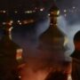 Copertina di Attacco russo a Kiev, cattedrale della Dormizione in fiamme. Mosca: “Colpa di un Patriot Usa”