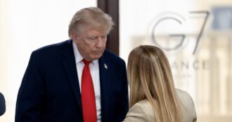 Copertina di “Incontro chiarificatore” tra Trump e Meloni. Lui la provoca: “Sono stato abbandonato”. Lei replica: “Siamo sempre stati amici”