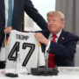 Copertina di Iran-Usa, Teheran: “Raid israeliani in Libano violano l’accordo”. Trump al G7: “Netanyahu sia più responsabile. Ora i negoziati saranno più facili”