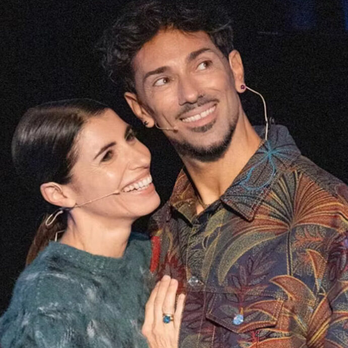 “Non ci siamo accorti di quello che è accaduto vicino a noi. Spiace leggere che sia sembrato qualcosa di diverso. Non siamo persone che si girano dall’altra parte”: Giorgia e Emanuel Lo chiariscono sul video sul borseggio