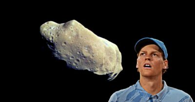 Copertina di Sinner arriva anche nello spazio: un asteroide porta il suo nome. “È un punto di riferimento luminoso per le nuove generazioni”