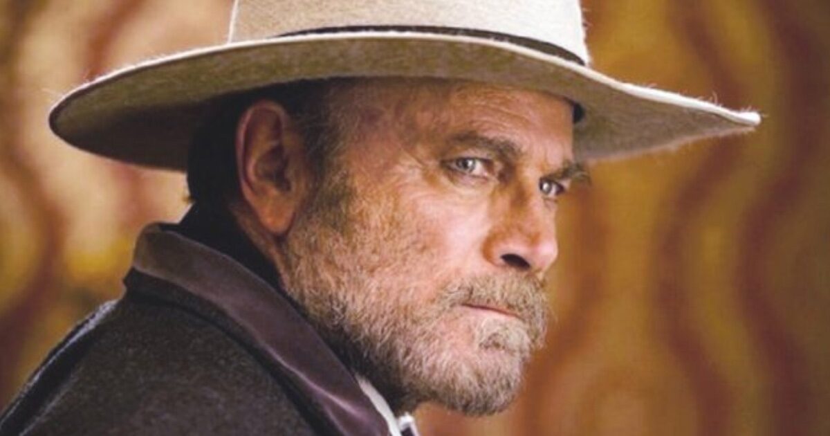 “Io non sono alla fine della mia carriera, devo fare ancora tanti film. Di cosa ho paura? Della malattia. Se uno ha un incidente e muore, muore. La malattia è soffrire…”: parla Franco Nero