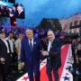 Copertina di La festa di Trump poteva finire in strage: l’FBI ha sventato un assalto alla Casa Bianca durante l’evento UFC
