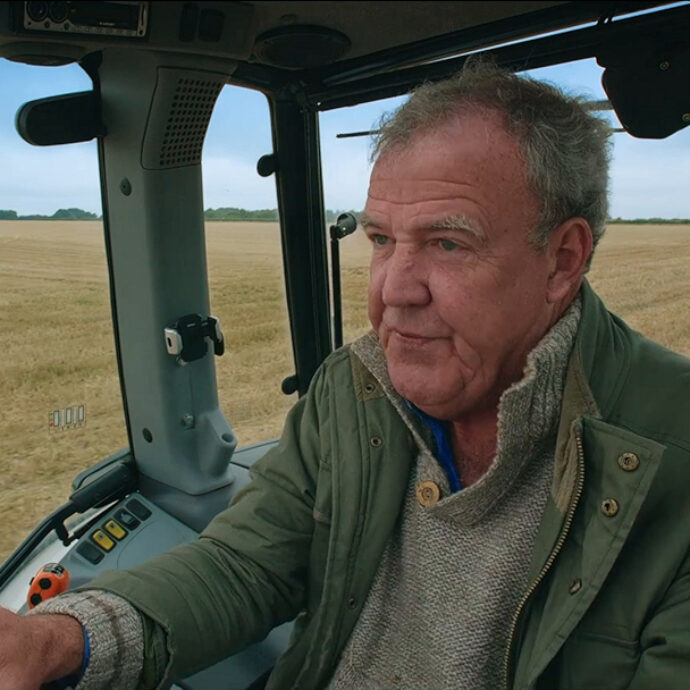 “Ho un tumore alla prostata aggressivo”: Jeremy Clarkson lo ha annunciato in televisione. Le condizioni di salute del conduttore e pilota automobilistico
