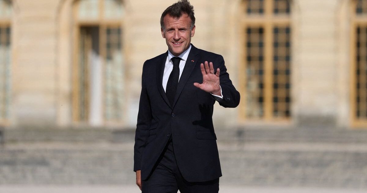 cena a versailles l8217invito in pompa magna di macron a trump per provare a sedurlo le opposizioni leccapiedi da Ilfattoquotidiano.it cena a versailles l8217invito in pompa magna di macron a trump per provare a sedurlo le opposizioni leccapiedi