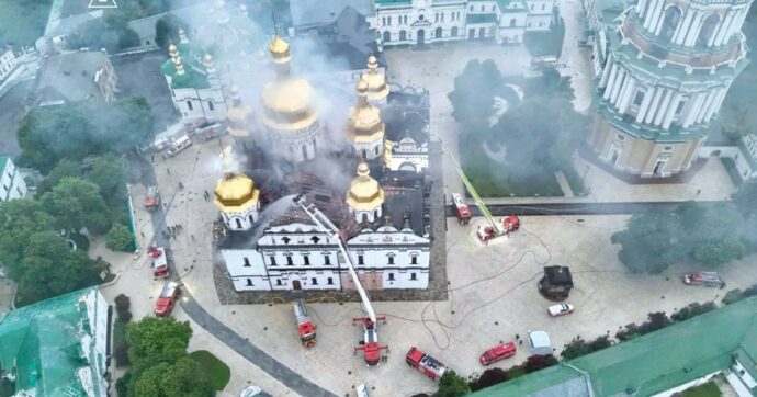 Cattedrale di Kiev, tutti i dubbi sull’attacco del “missile russo”