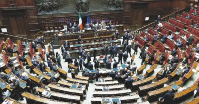 Copertina di “Basta fughe di notizie”. La Giunta  immunità vuole il segreto ai lavori