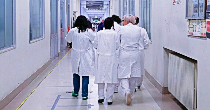 I medici di famiglia lavoreranno fino a 6 ore settimanali nelle Case di Comunità: c’è il via libera