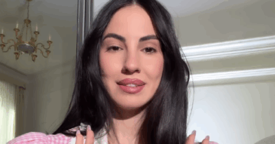 Copertina di “È stato superato un limite. La foto di mia figlia usata senza consenso, i bambini non sono strumenti per generare curiosità. Dovreste vergognarvi”: l’amarezza di Giulia De Lellis