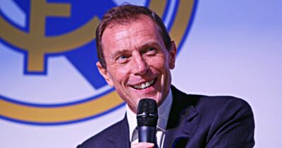 Copertina di Ti ricordi… Emilio Butragueño, leggenda del Real che ai Mondiali devastò la Danimarca e nei giorni liberi lavorava nella profumeria di famiglia