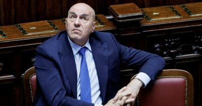 Copertina di Spese militari, la relazione di Crosetto alle Camere:  “Orfani degli Usa, ora più soldi”. Ecco le priorità