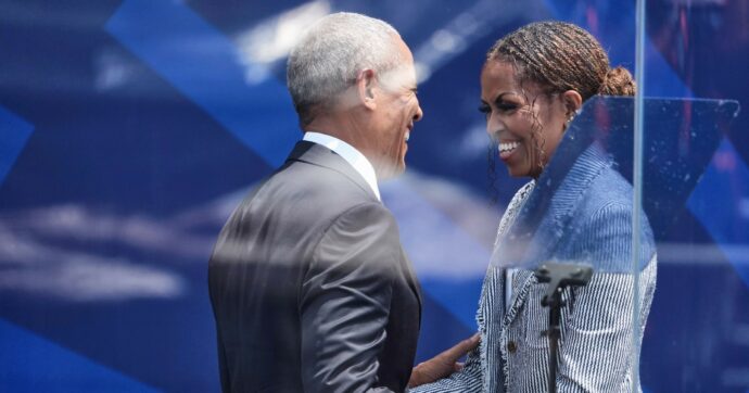 Chicago, apre Obama Center. “Trump non è stato invitato”