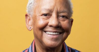Copertina di Nikki Giovanni e Daad Sharfi: un dialogo poetico (Traduzione di Giulia Salamone e Aurora Amadio, a cura di Stella Sacchini)