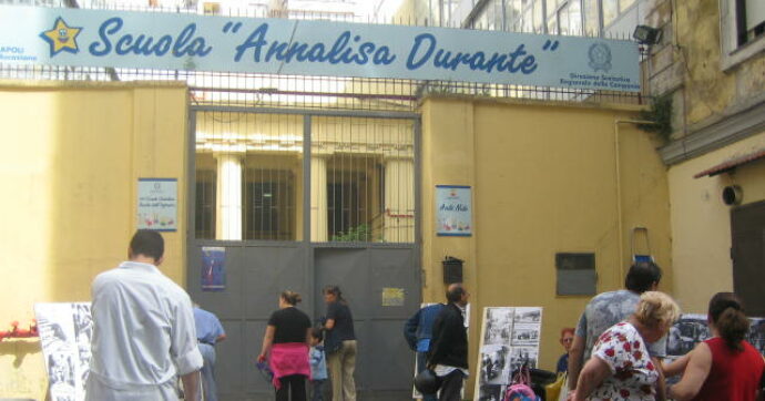 Una spritzeria nel cortile della scuola in memoria di Annalisa Durante: un oltraggio alla legalità