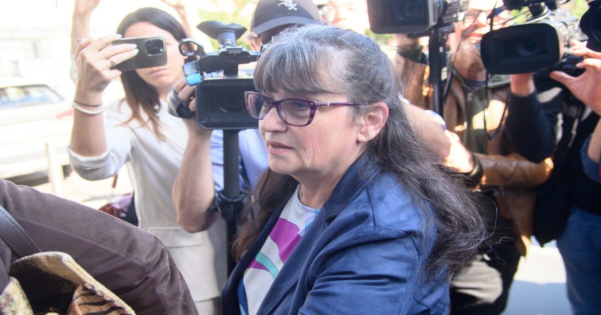 garlasco madre di sempio trasferita in psichiatria dopo il tentato suicidio i medici 232 fuori pericolo ma non 232 lucida da Ilfattoquotidiano.it garlasco madre di sempio trasferita in psichiatria dopo il tentato suicidio i medici 232 fuori pericolo ma non 232 lucida