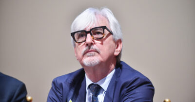 Copertina di Il presidente di Enpam Oliveti citato in giudizio dalla Corte dei Conti: “Ha ricevuto compensi non dovuti per 2 milioni di euro”