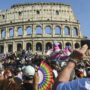 Copertina di Roma Pride, il corteo della Capitale per i diritti: “La Repubblica è di chi la abita”. E su Vannacci: “Non è folklore, ma un problema di tutti”