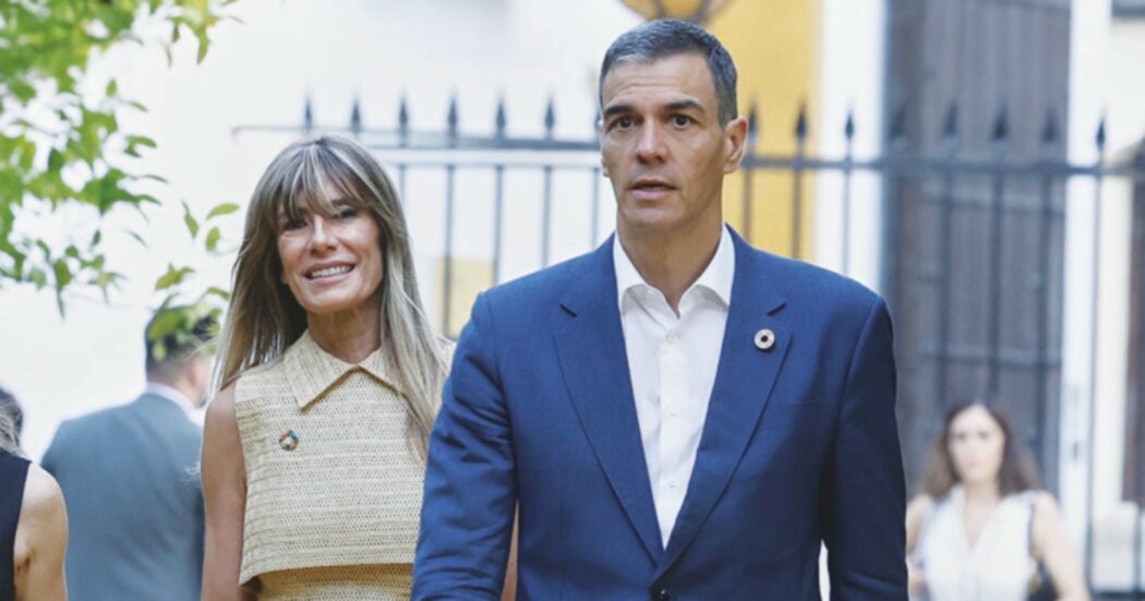 Rinviata a giudizio la moglie di Sánchez