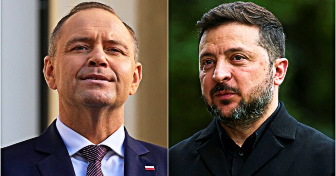 Nawrocki ritira l’onorificenza a Zelensky, che la restituisce subito: “A Mussolini però è rimasta”. È scontro tra Varsavia e Kiev