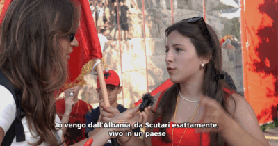 Copertina di Albania, le voci della protesta contro Edi Rama e il resort di Kushner: “Troppa corruzione, andremo avanti finché il premier non si dimetterà”