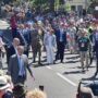 Copertina di Dopo gli scontri con Trump, Meloni vola a sorpresa al raduno degli alpini in Friuli