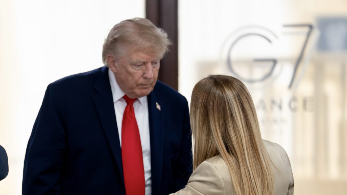 sondaggi lo scontro con trump fa bene a meloni 2 di consensi in un mese ora 232 al 40 da Ilfattoquotidiano.it sondaggi lo scontro con trump fa bene a meloni 2 di consensi in un mese ora 232 al 40