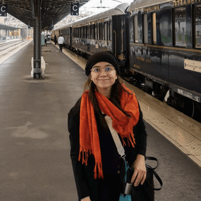 “Mi sono sentita fastidiosa a Venezia (stavo rischiando la multa) e mi sono pentita di aver visitato il Colosseo. Milano mi ha sorpresa”: lo sfogo della reporter Joey Hadden
