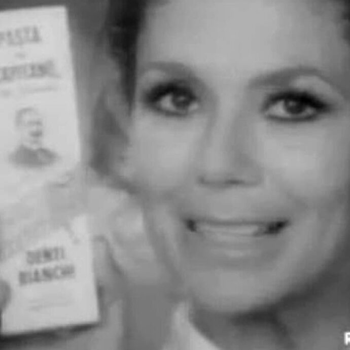 È morta Giorgia Moll, attrice e volto storico di Carosello: “Con quella bocca può dire ciò che vuole”